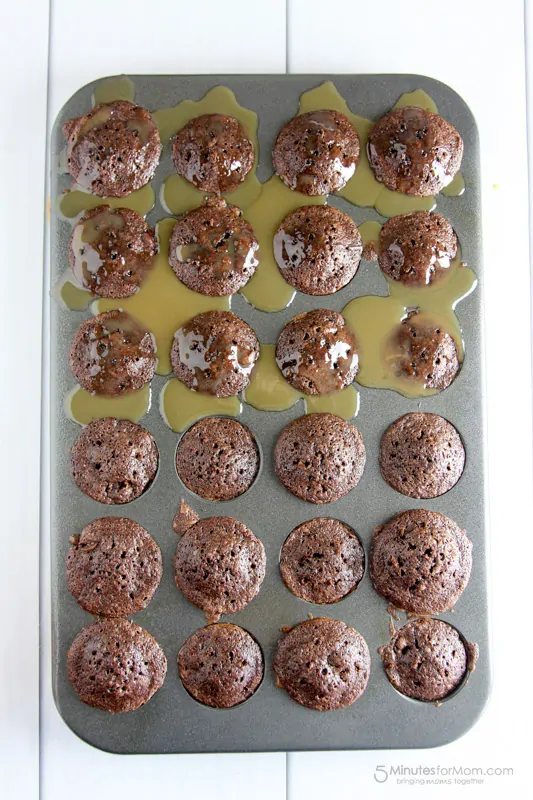 These Turtle Brownie Bites are definitely not healthy eating friendly but they sure are scrumptious!