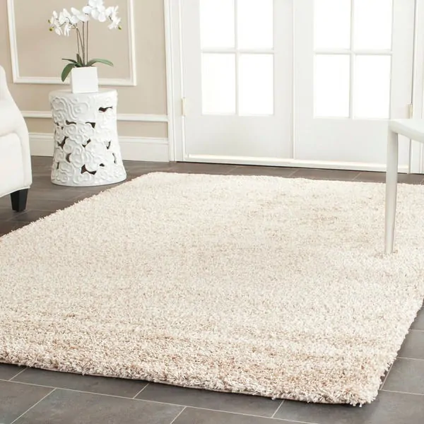 Safavieh California Cozy Solid Beige Shag Rug