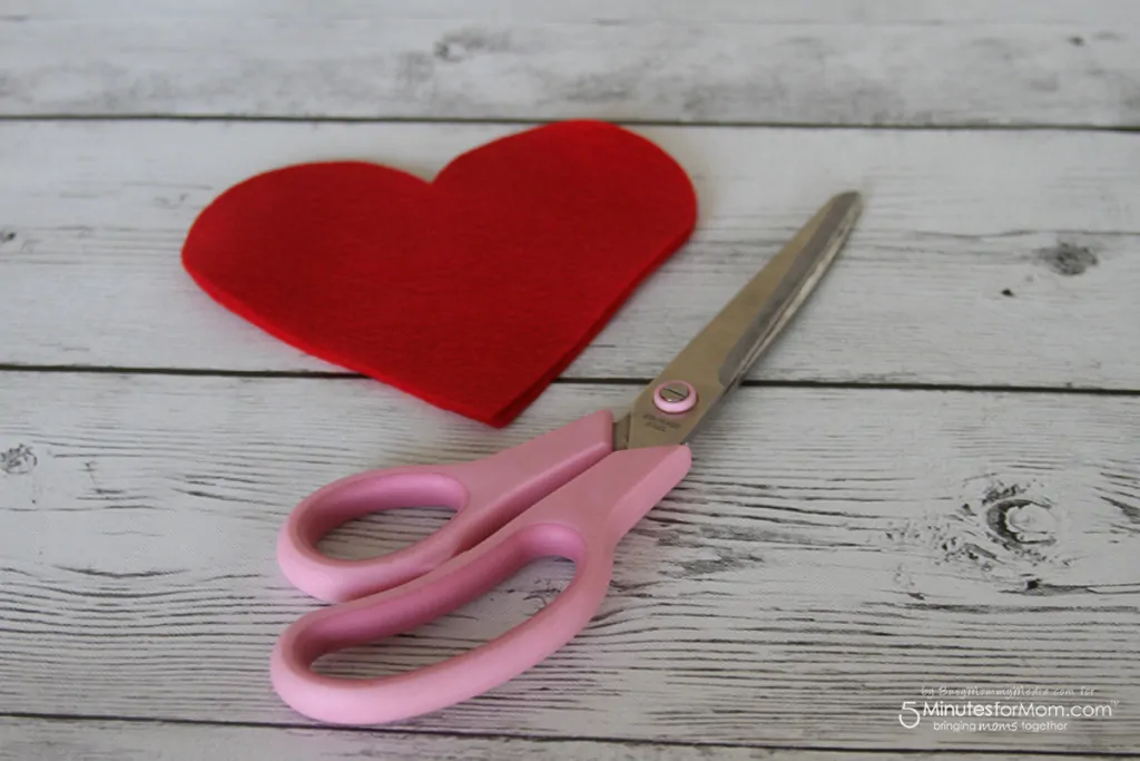 DIY Valentine's Day Treat Bag