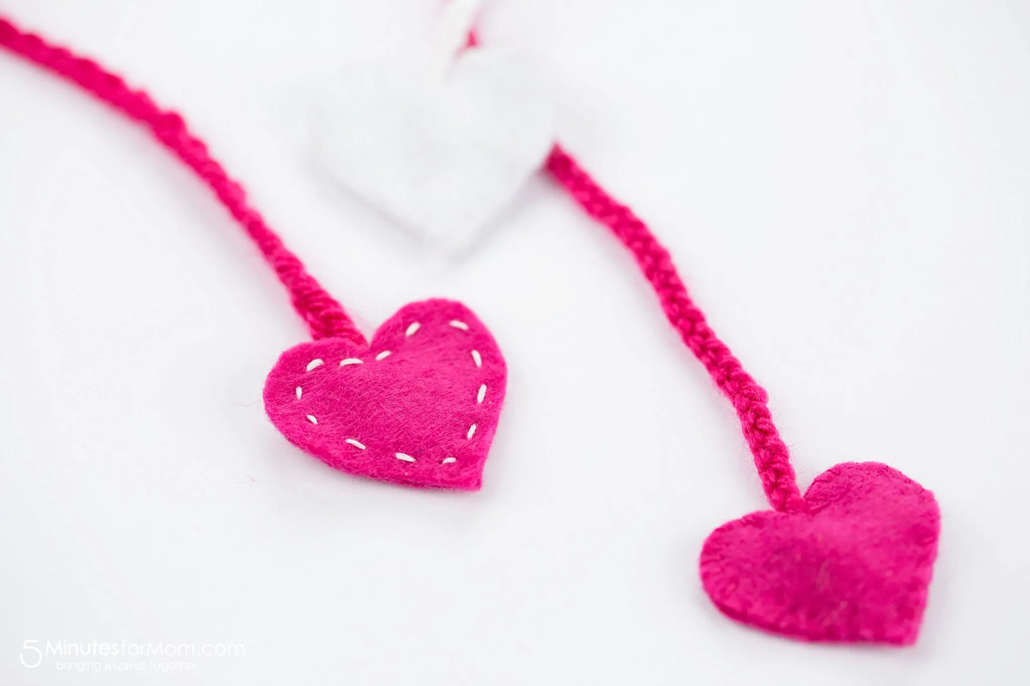 felt heart bookmarks