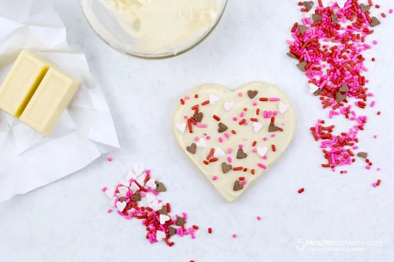 Valentines Sugar Cookie with White Chocolate