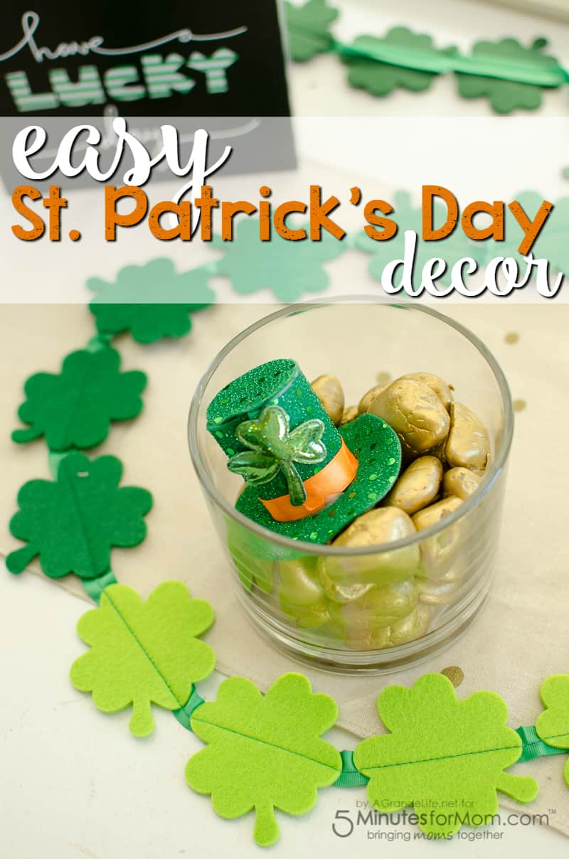 Saint Patricks Day Ornaments Set of 4 Hats and 4 Pots of Gold