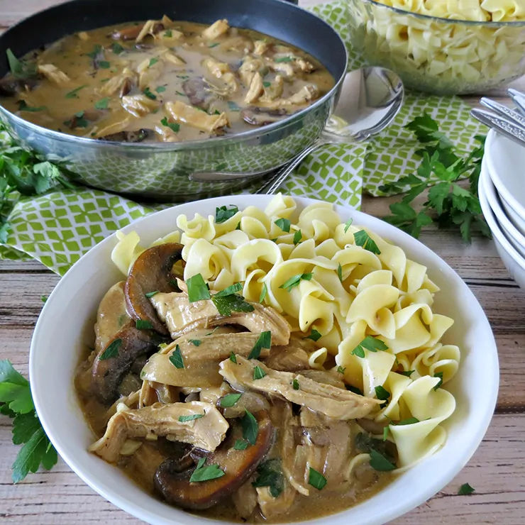 30 Minute Chicken and Mushroom Stroganoff - This stroganoff recipe comes together in about 30 minutes, but it tastes like it's been cooking all day!