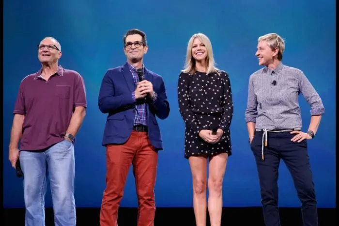 D23-Expo-2015-Cast-Ellen-DeGeneres-Ed-ONeill-Kaitlin-Olson-Ty-Burrell