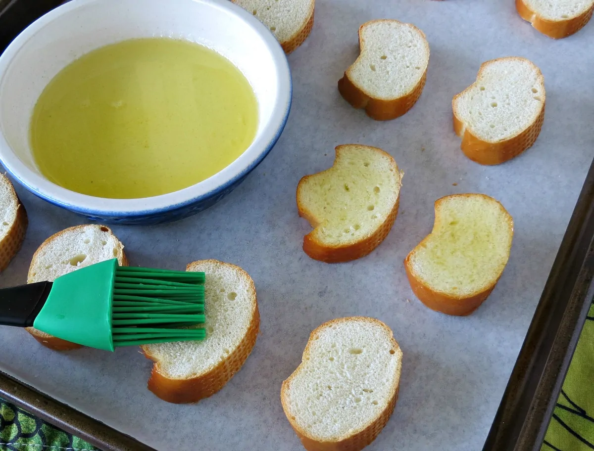 Preparing Roasted Asparagus and Parmesan Crostini