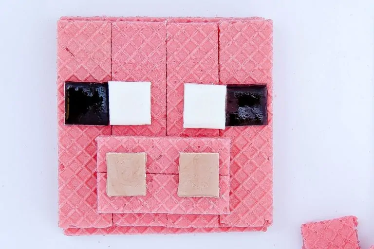 Minecraft Pig Treats – Perfect for a Minecraft Birthday Party