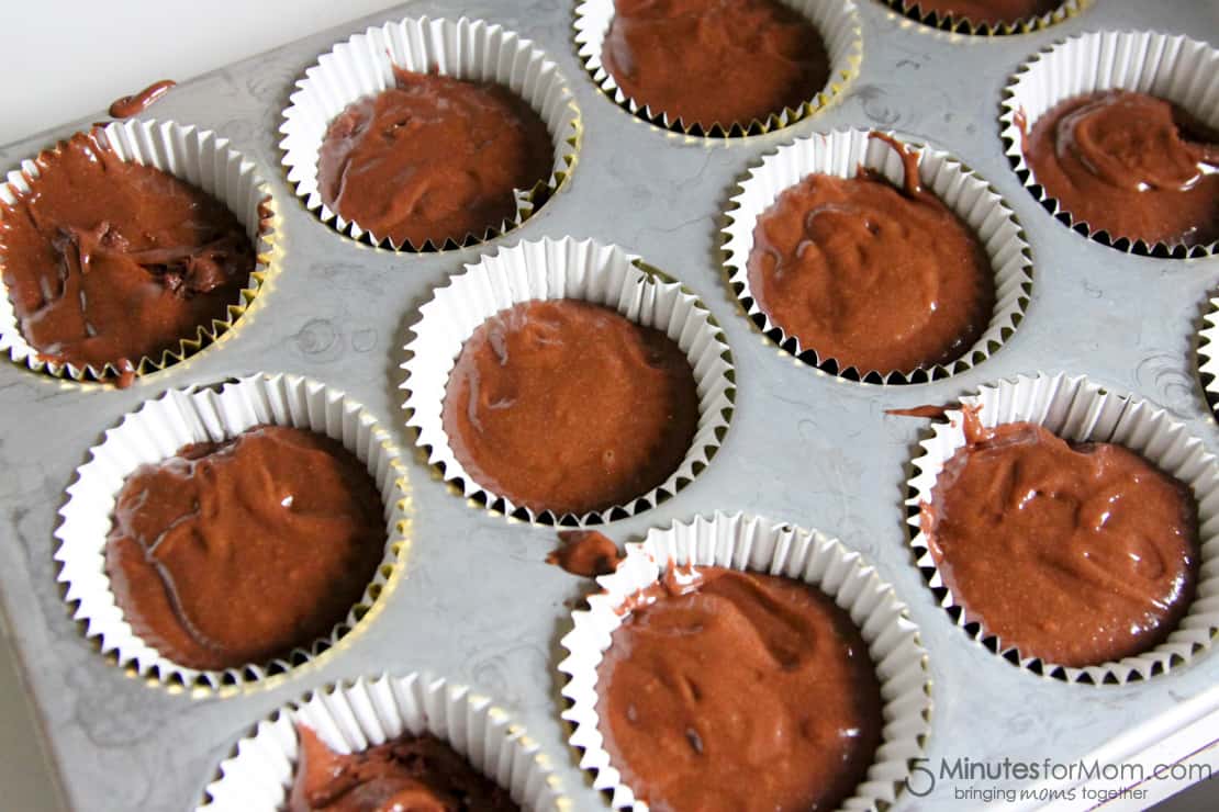 These Nutella Cupcakes are so easy! They only take THREE ingredients!