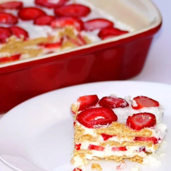 No-Bake Strawberry Ice Box Cake