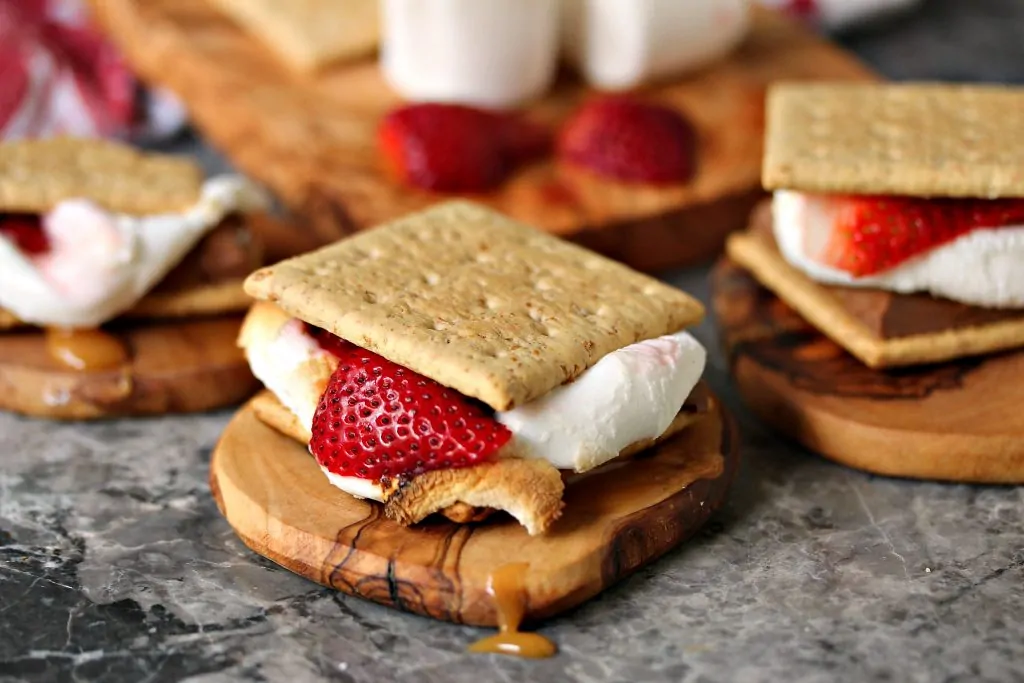 Grilled Strawberry and Caramel Smores