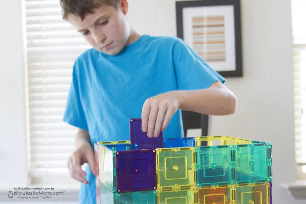 Magnetic building toys for kids