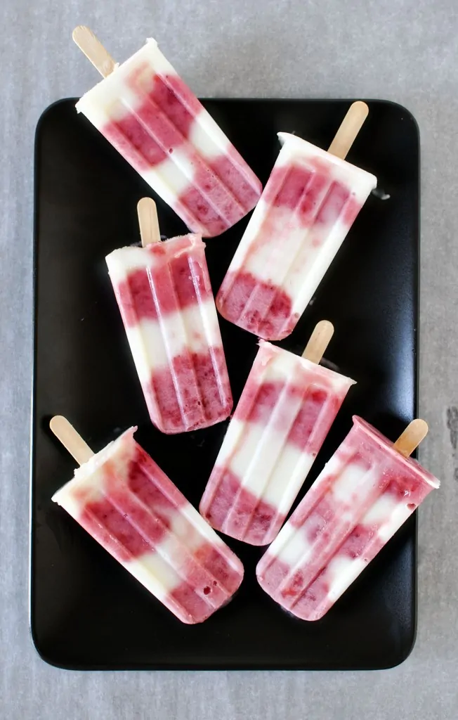 Strawberry Lemonade Popsicles/