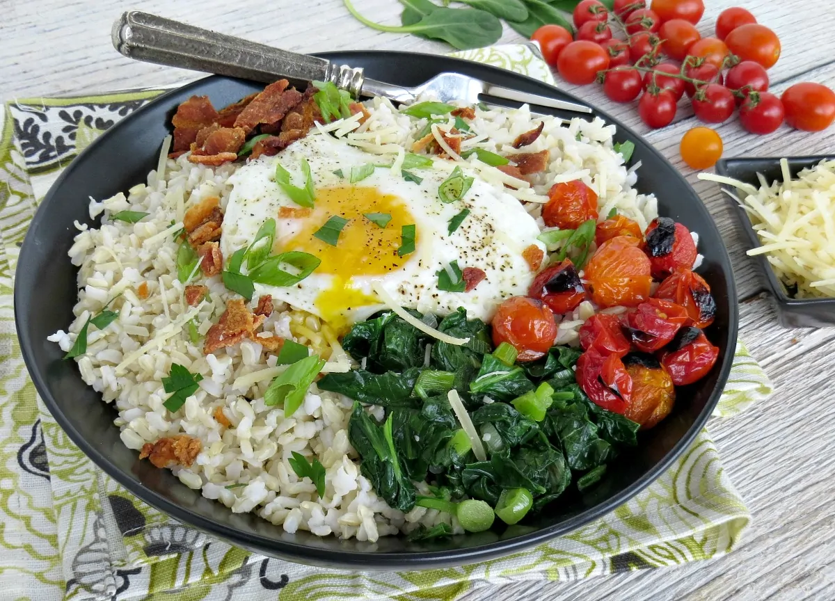 Hearty Rice Bowl with Roasted Tomatoes, Bacon and Spinach Recipe