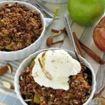 Gluten Free Apple Crisp with Oats and Almonds