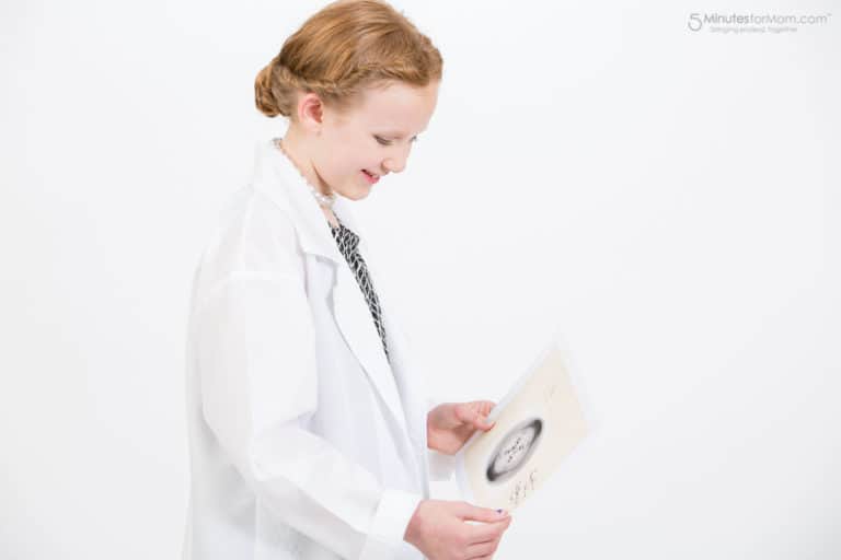 Women in STEM Halloween Costumes – Marie Curie and Rosalind Franklin