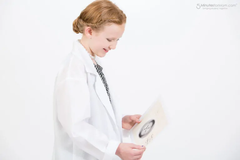 Women in STEM Halloween Costumes – Marie Curie and Rosalind Franklin