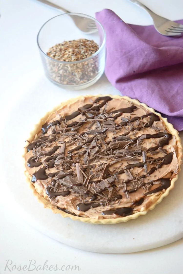 peanut-butter-chocolate-pie-from-rose-bakes