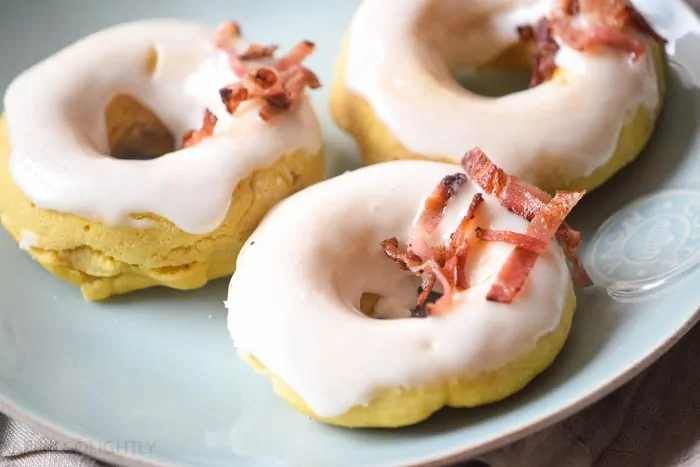 bacon-donut-from-april-go-lightly