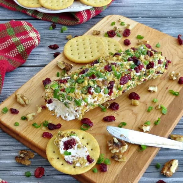 Cranberry Walnut Holiday Cheese Log Recipe