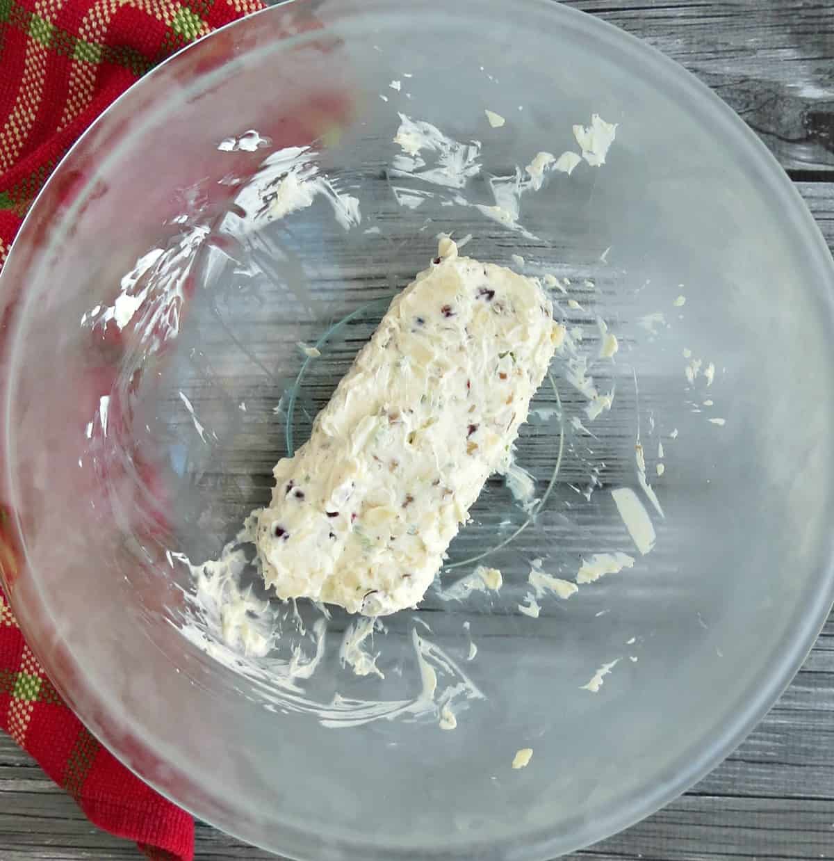 Cranberry Walnut Holiday Cheese Log Recipe