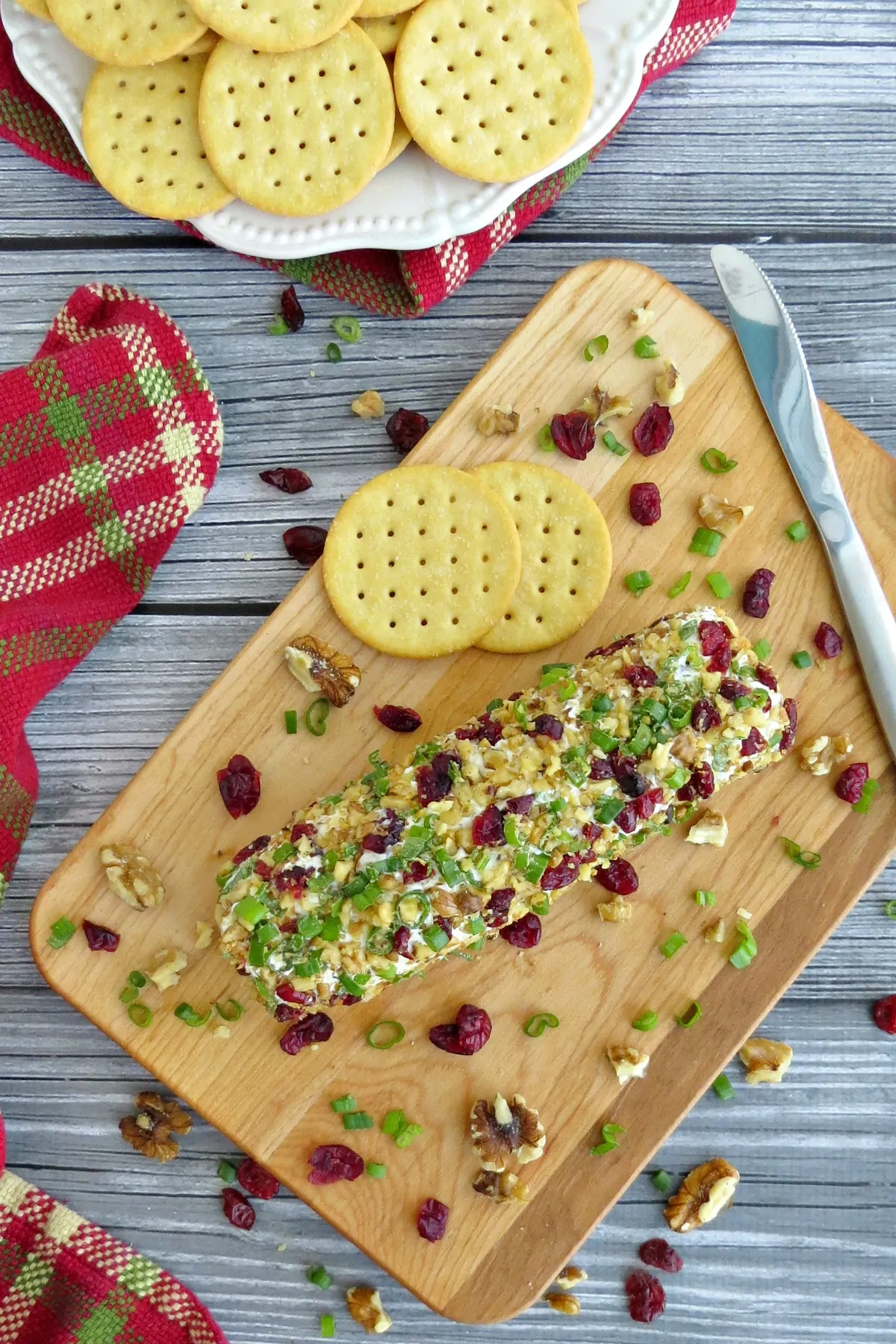 Cranberry Walnut Holiday Cheese Log Recipe