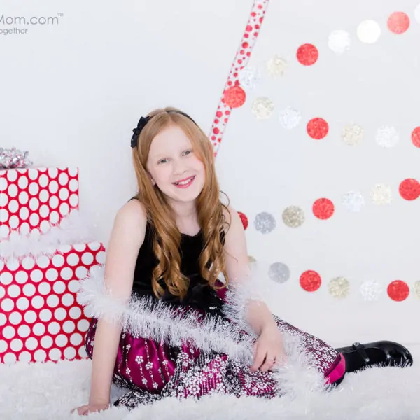 DIY Christmas Trees – Alternative Christmas Tree Ideas for Decor and Photo Backgrounds