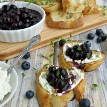 Blueberry and Goat Cheese Crostini with Thyme and Honey Recipe