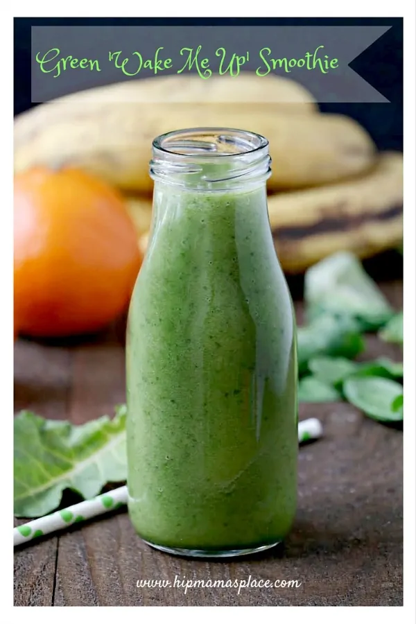 green-wake-me-up-smoothie-from-hip-mamas-place