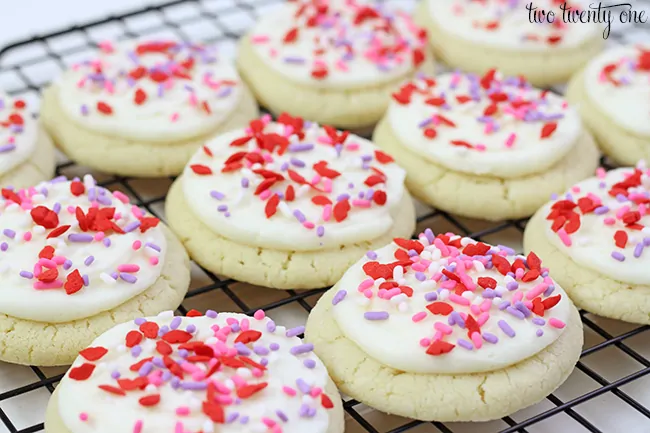 Valentine's Day Sugar Cookies from Two Twenty One