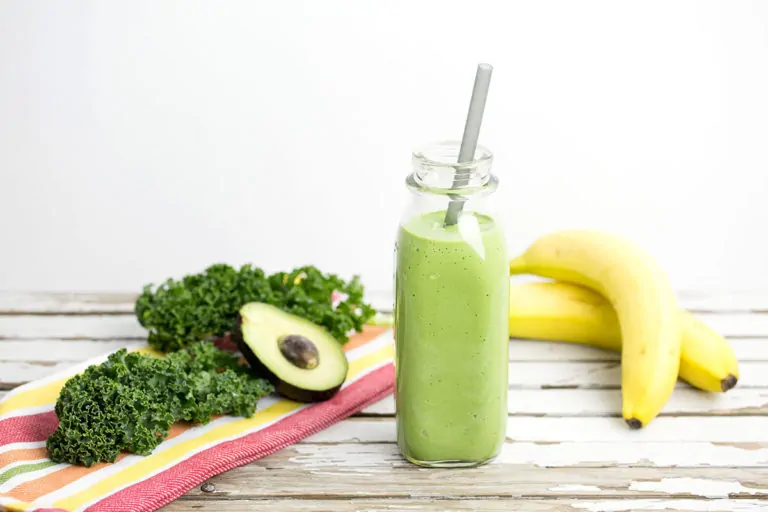 sweet kale smoothie