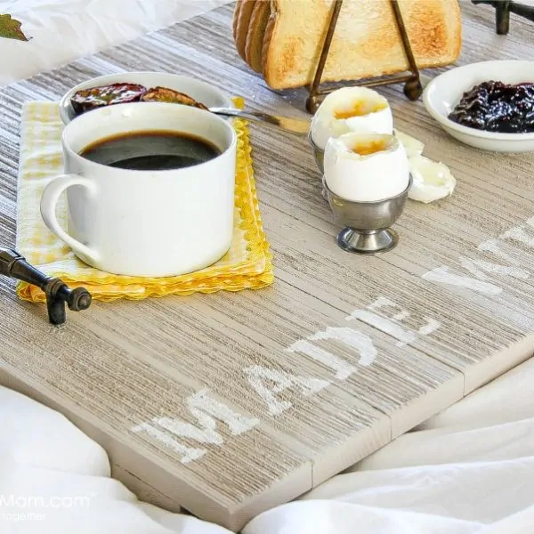 Wooden Breakfast Tray DIY – Handmade Gift Idea