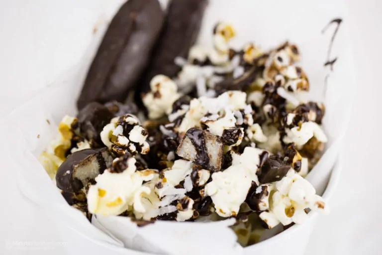 Dare Whippet Sticks Coconut and Chocolate Popcorn Mix Recipe