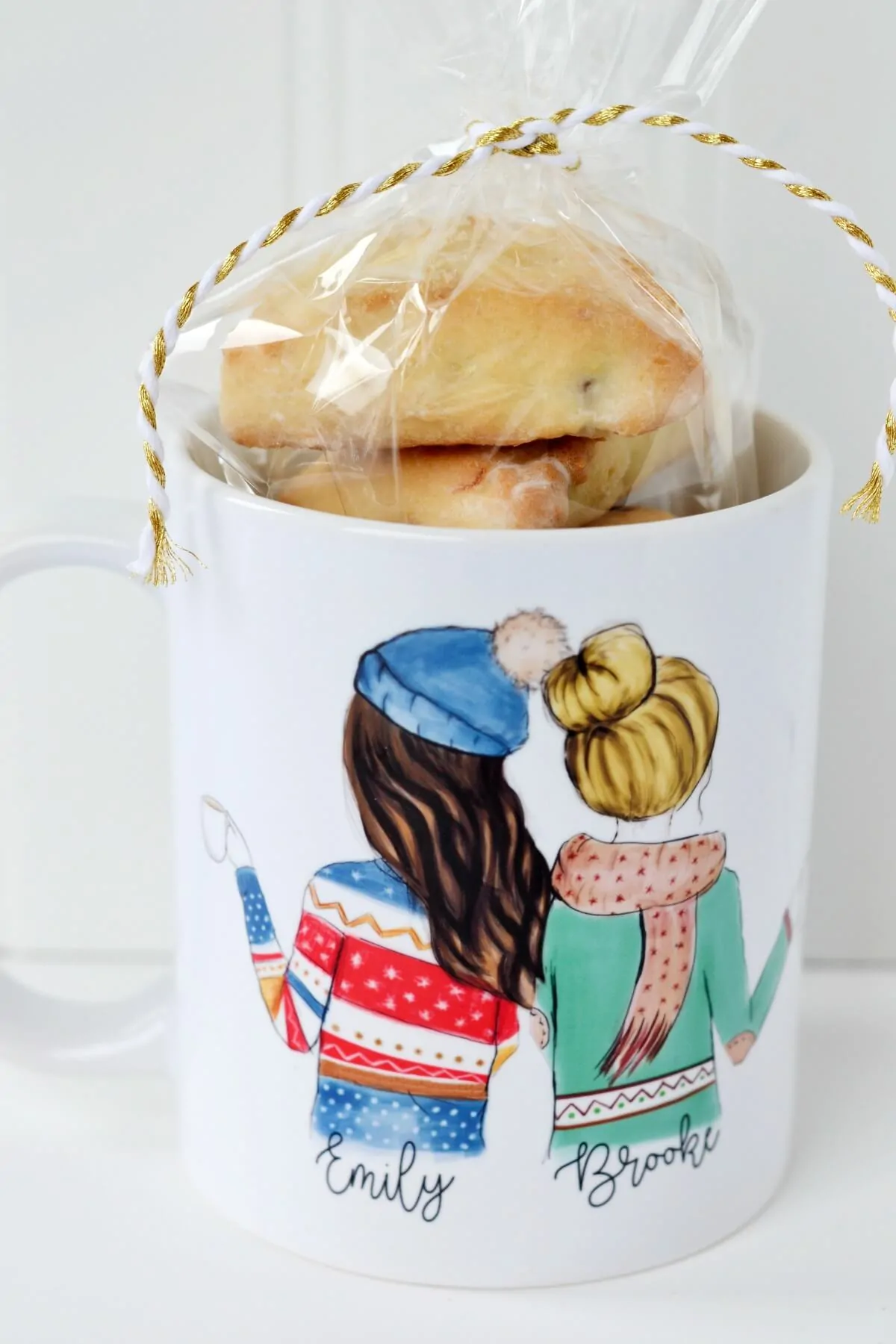 gift idea with baked goods