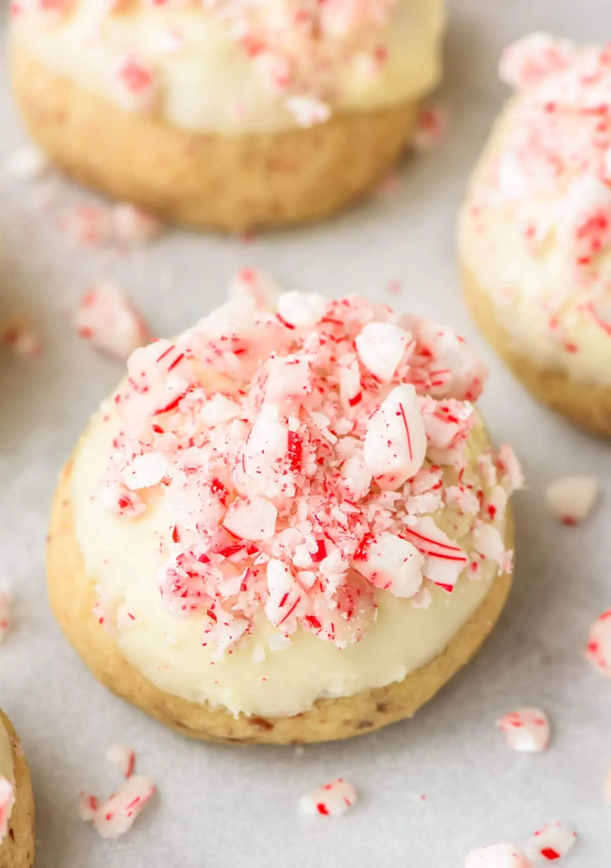 Best-Candy-Cane-Cookie-Recipe-Snowball-Cookies-with-Candy-Canes-on-Top