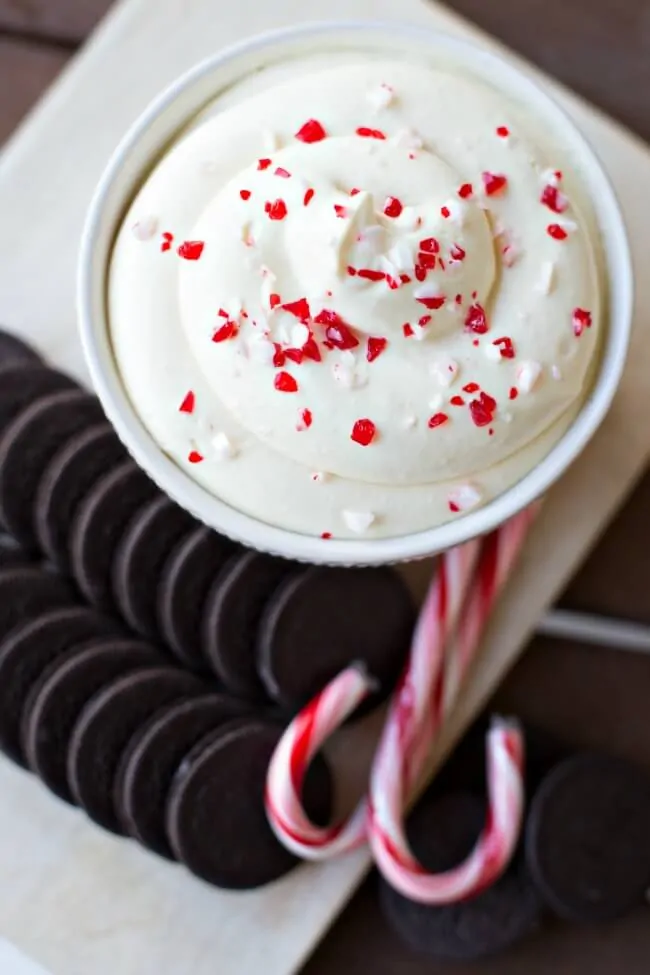 Candy-Cane-Cheesecake-Dip