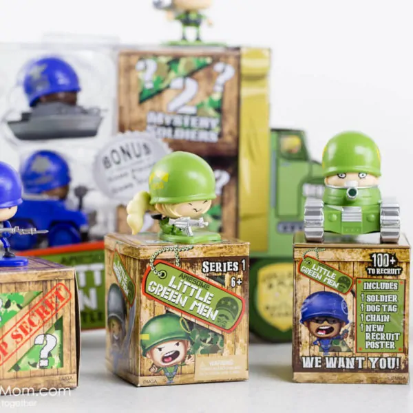 Awesome Little Green Men – Cool Collectible Toys Face Battle with Humour and Creativity