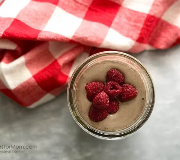 Raspberry Chocolate Brownie Smoothie Recipe