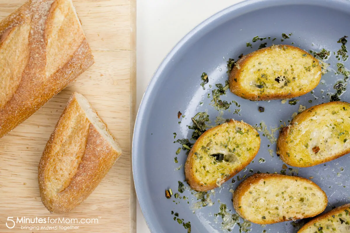 Easy Tomato Soup and Parmesan Baguette