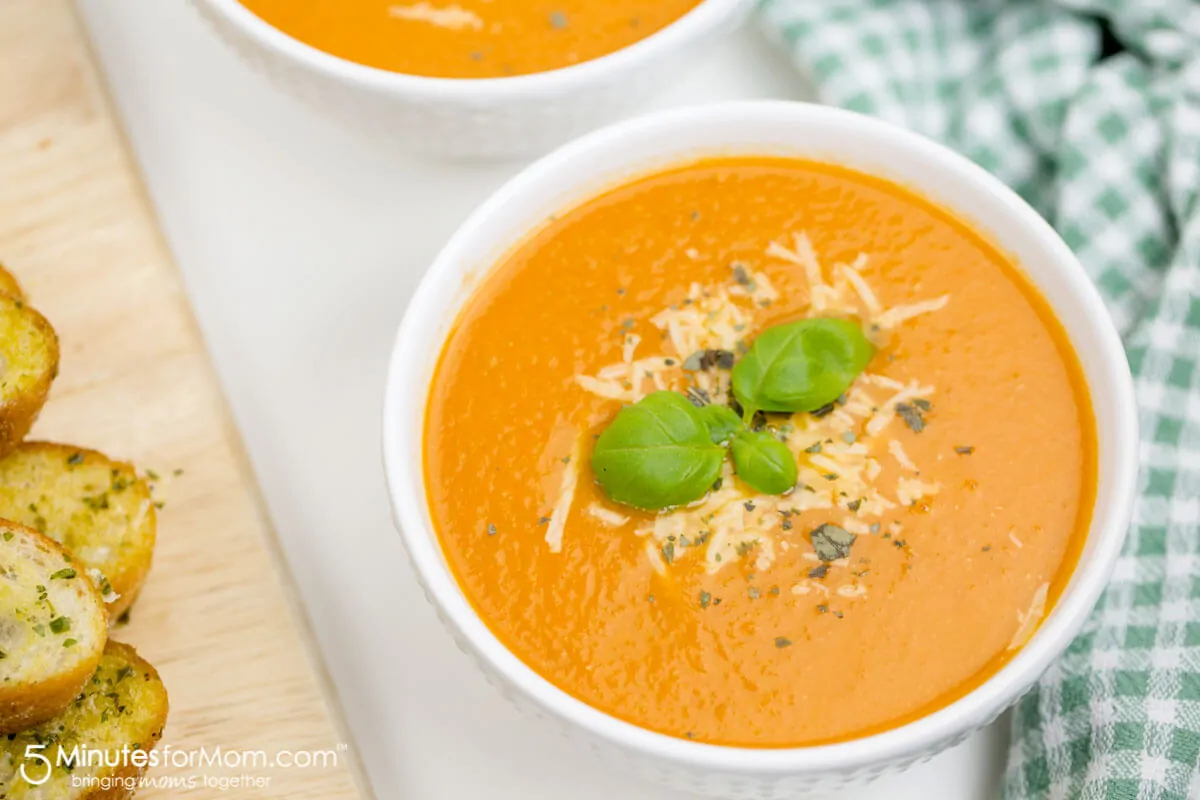 Easy Tomato Soup and Parmesan Baguette