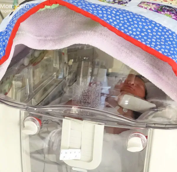 No Baby Unhugged Helps NICU Newborns Get the Hugs They Need