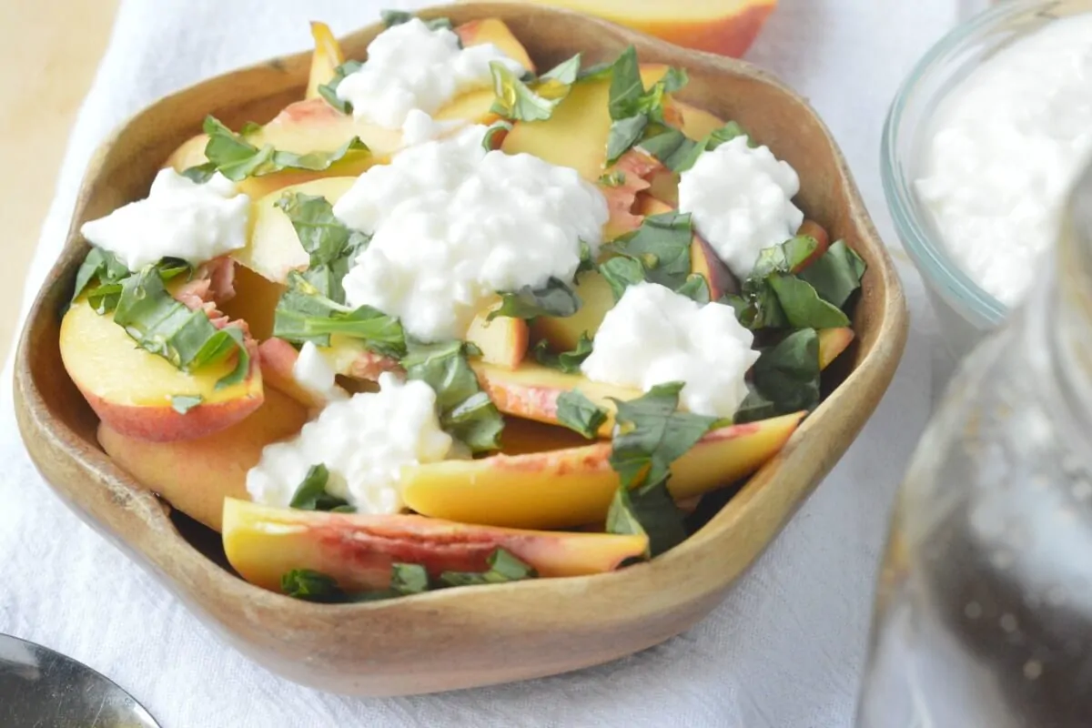 Peach Basil Salad