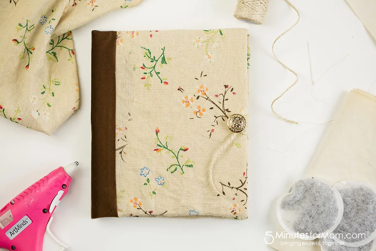 How To Make A DIY Journal With Tea Stained Paper