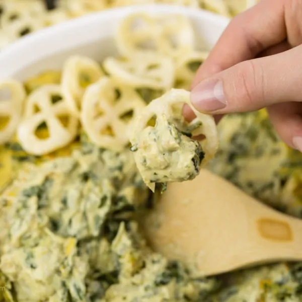 Vegan Spinach and Artichoke Dip