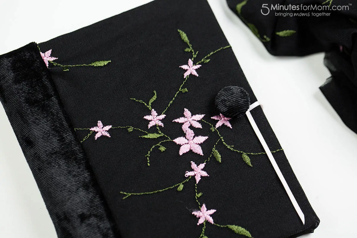 Mom Week: Make an Embroidered Journal for Mom - Design Improvised