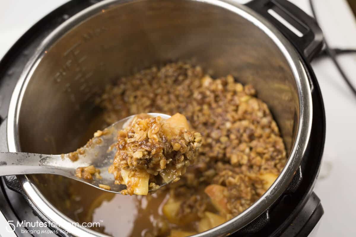 Instant Pot Apple Crisp-0246 - 5 Minutes for Mom