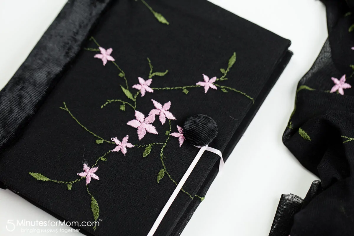 How to make handmade journals - step by step DIY tutorial