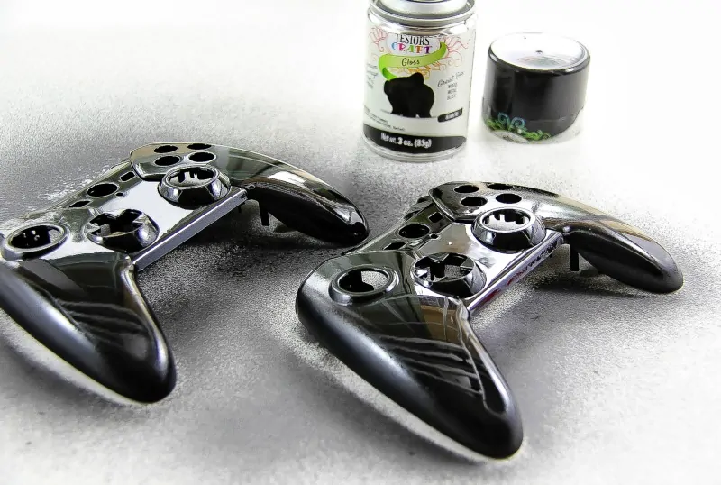 Paint Your Gaming Controller