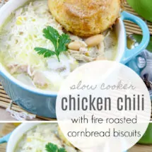 Slow Cooker Chicken Chili with Fire Roasted Cornbread Biscuits Recipe #chickenchili #chilirecipe