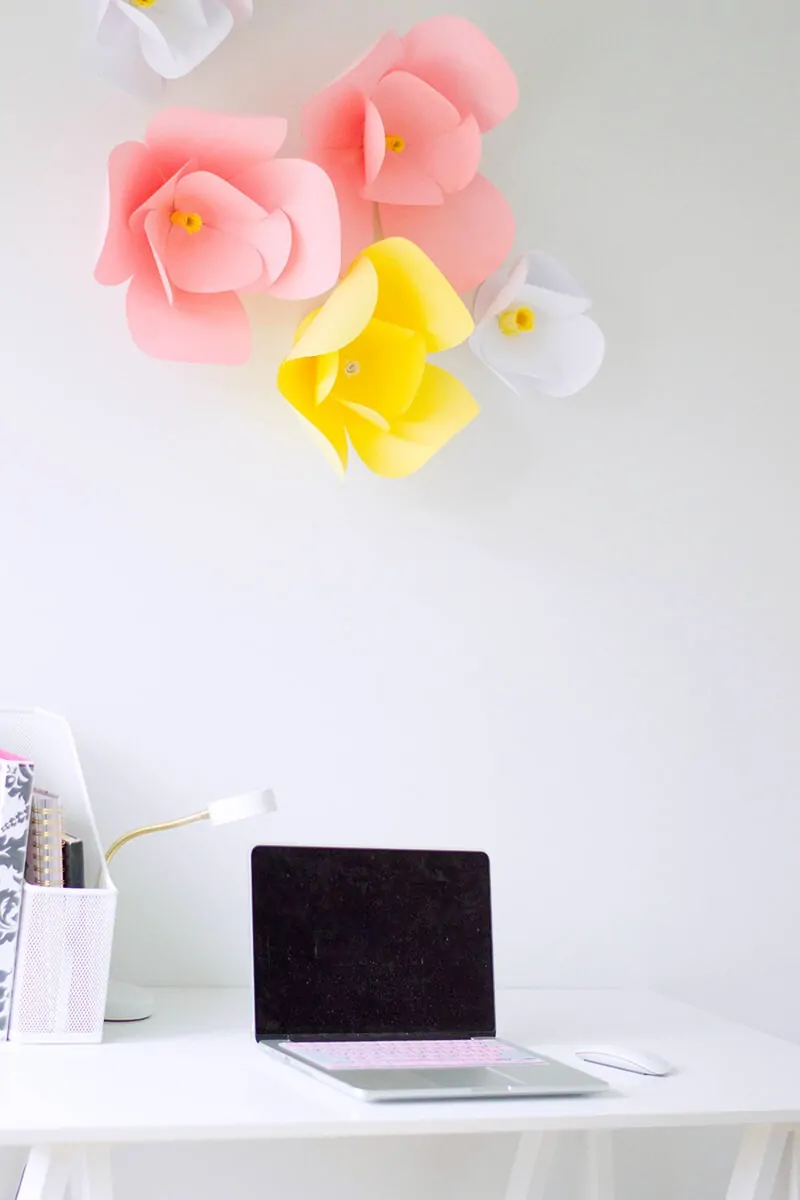 DIY Home Decor - Easy DIY Paper Flowers