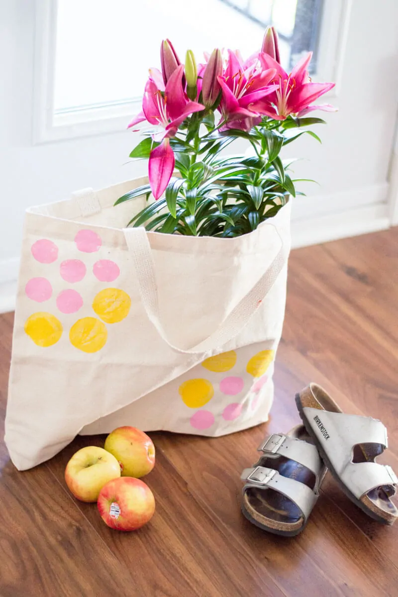 An oh-so easy DIY using potato stamps to elevate a simple canvas tote. I present to you my very own Potato Stamp Canvas Tote Bag.