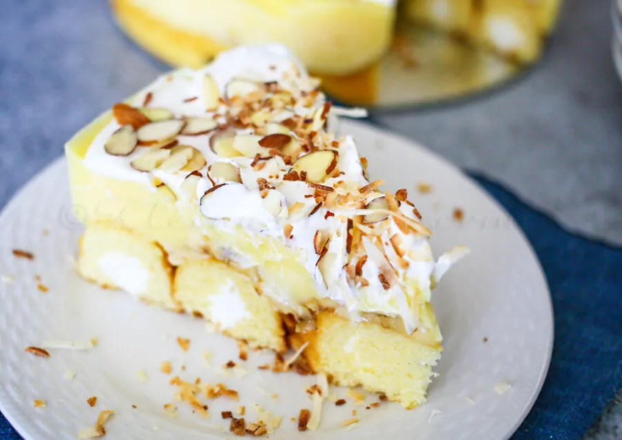 Twinkies Banana Cream Pie from Kleinworth _ Co.